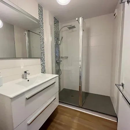 Studio Les Sables-d'olonne, 1 Piece, 4 Personnes - Fr-1-427-38 *